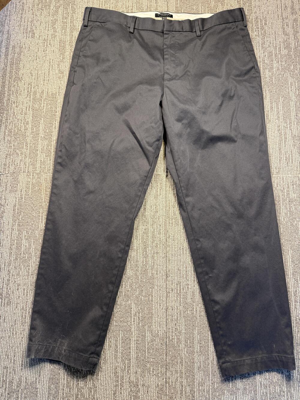 Banana Republic Pants Mens 38x30 Black Chino Flat Front Tapered Leg Slim Casual